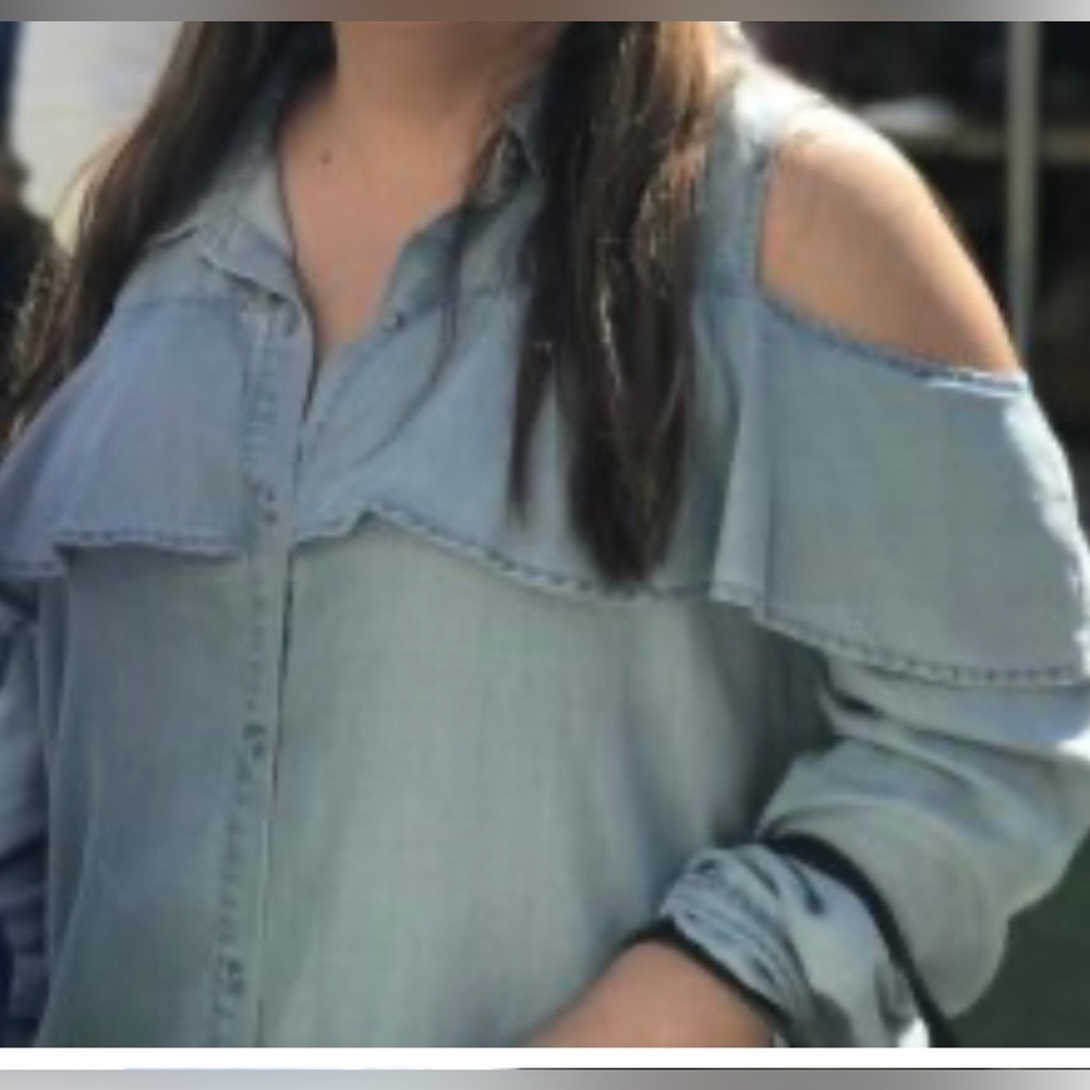 Women's Light Blue Ruffle Off-Shoulder Cold Shoulder Top